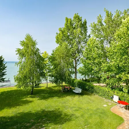 Lakefront 2 By Interhome Lägenhet Balatonlelle