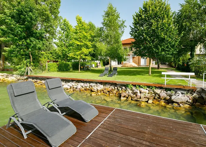 Lakefront 2 By Interhome Daire